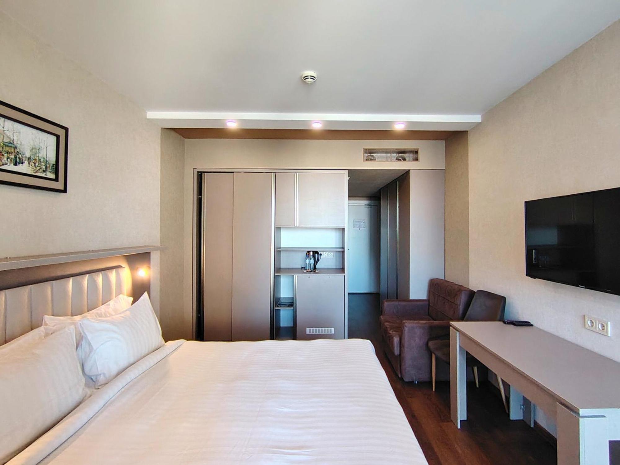 Aphrodite Apartments באטומי מראה חיצוני תמונה